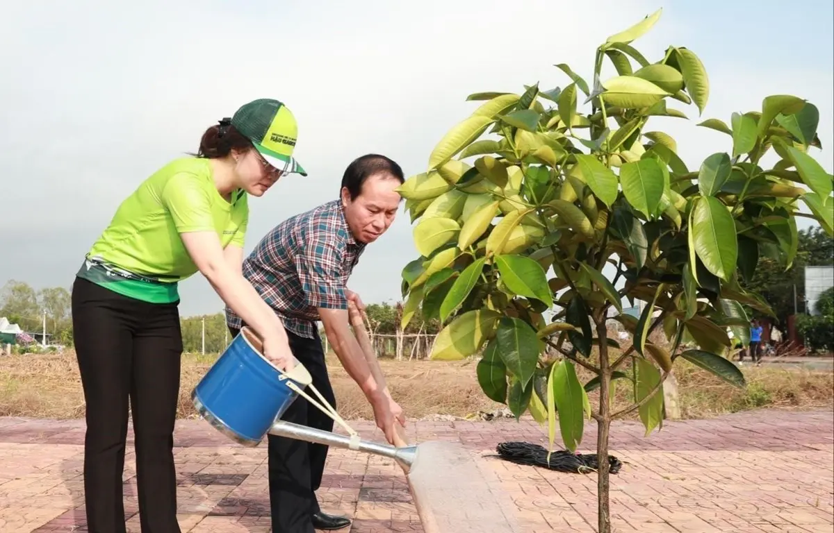 Đề nghị rà soát diện tích đất, không gian phát triển cây xanh đô thị