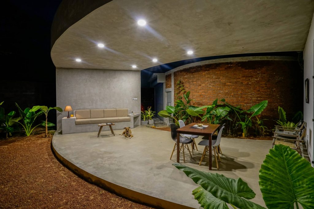 Khongtuong 10 1024x683 - Nh&agrave; &rdquo;kh&ocirc;ng tường&rdquo; độc đ&aacute;o, kh&ocirc;ng gian sống tự do, thoải m&aacute;i giữa l&agrave;ng qu&ecirc; của cặp vợ chồng trẻ tuổi