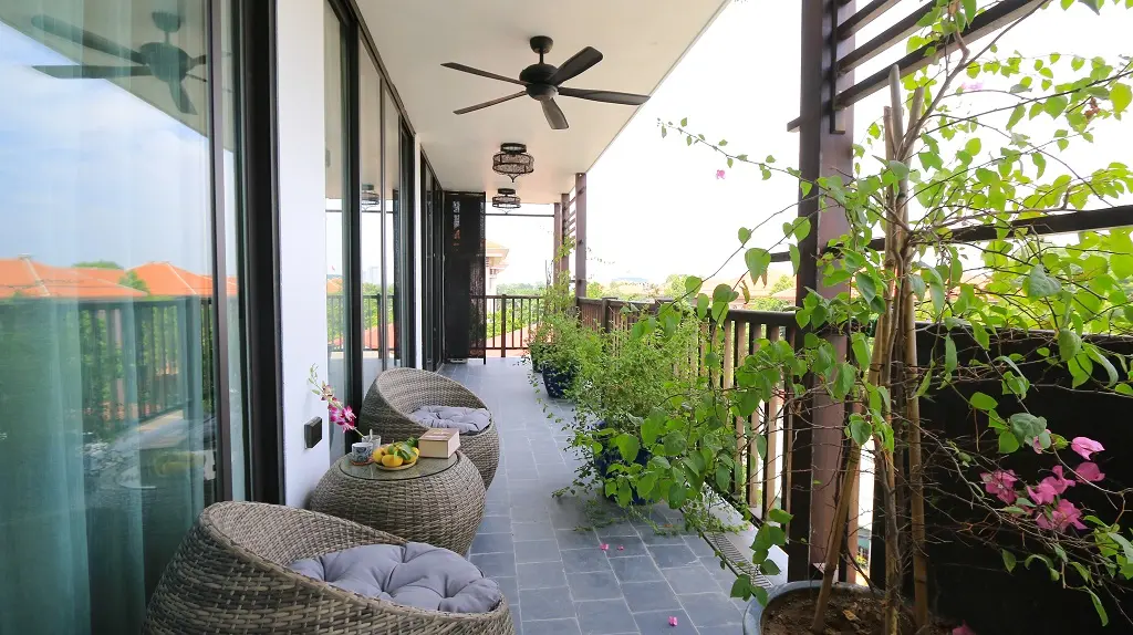Tropical House – Không gian nén và nở