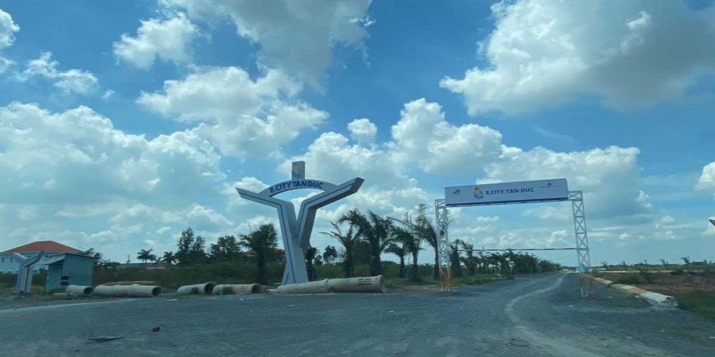 Long An: Tập đoàn Tân Tạo bị xử phạt do xây dựng trái phép dự án E.City Tân Đức