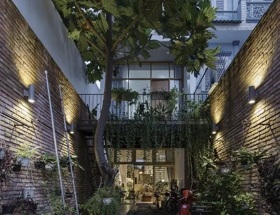Sakê House