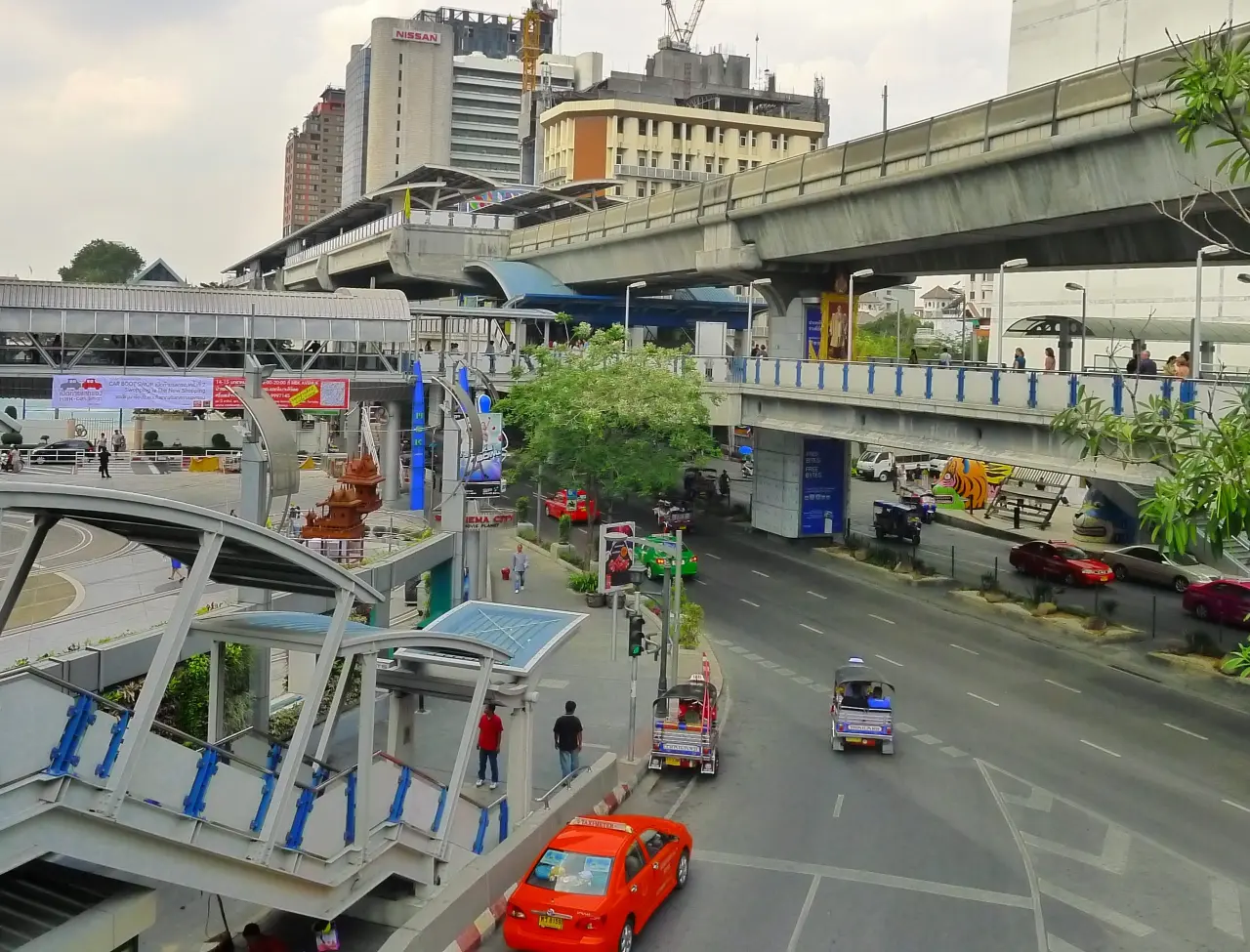 5 năm tới, người Hà Nội đi lại bằng phương tiện gì?