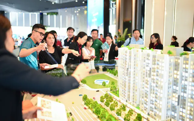 Giá căn hộ sơ cấp tăng cao, người mua chọn căn hộ đã bàn giao?