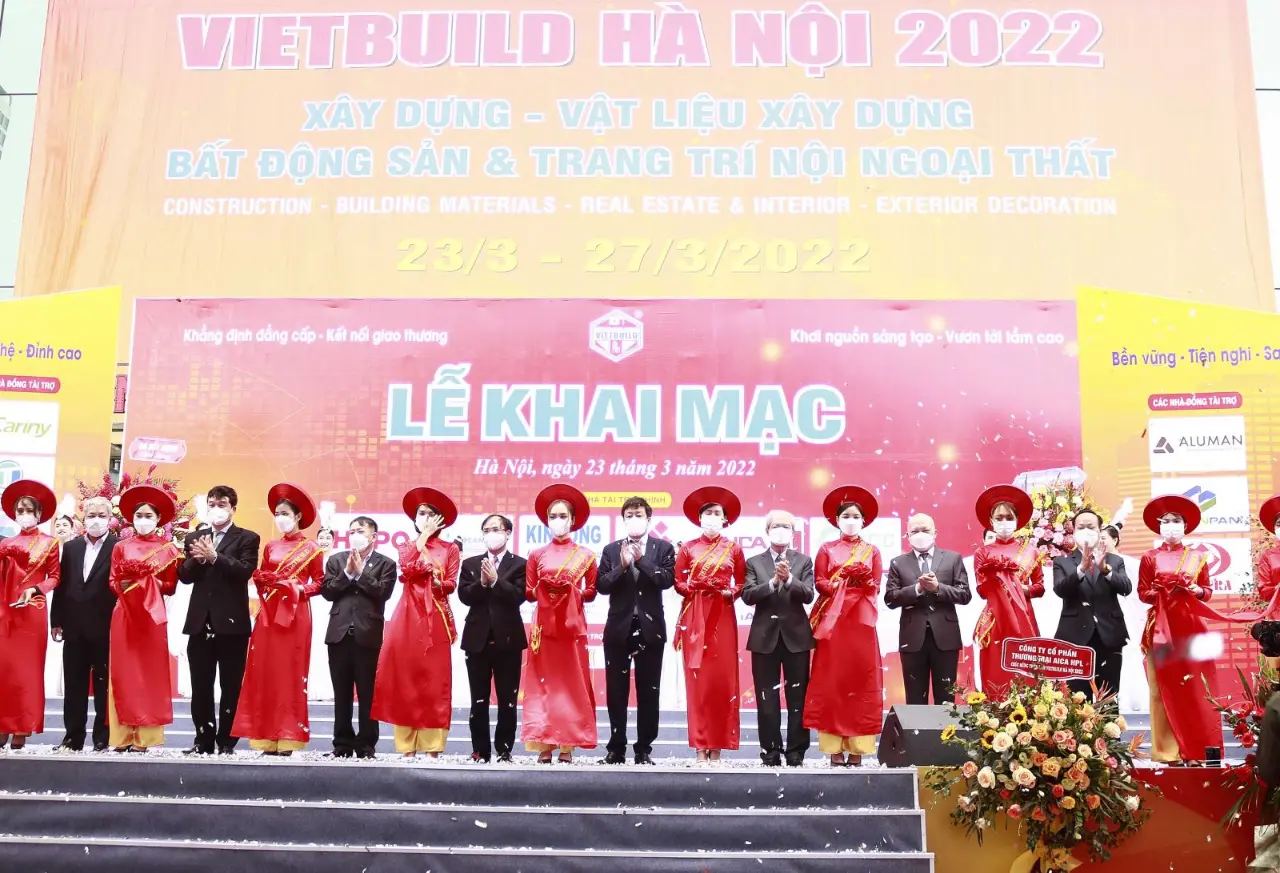 Khai mạc Triển lãm quốc tế VIETBUILD Hà Nội 2022