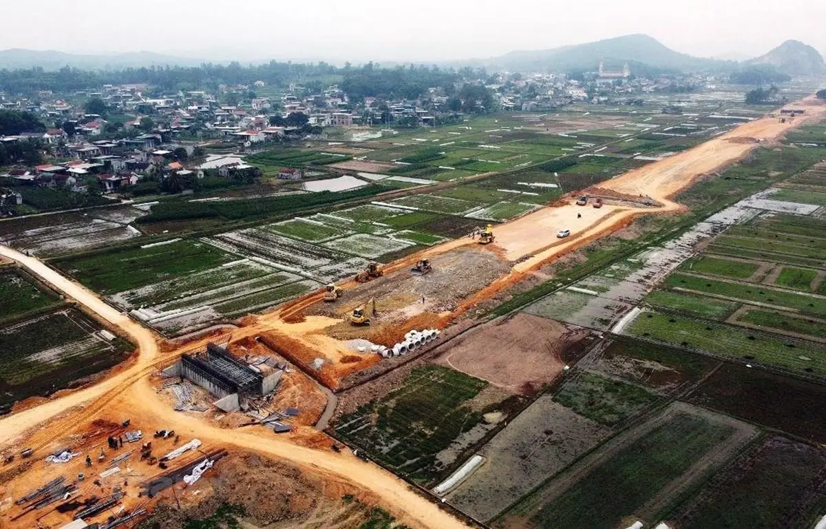 Cấp bách gỡ vướng trong quản lý chi phí đầu tư xây dựng