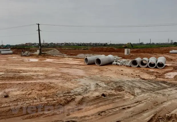 Bộ TN-MT báo cáo về tình trạng ‘cò’ đấu giá đất, ‘quân xanh quân đỏ’