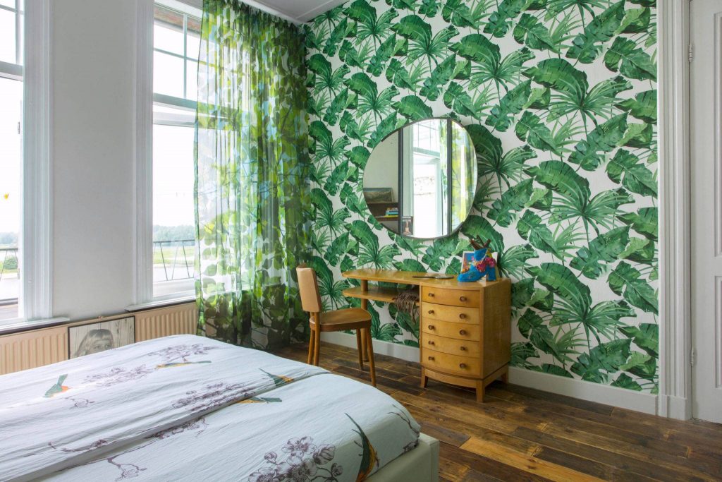 Mang không gian yên bình vào phòng ngủ với giấy dán tường (P2)