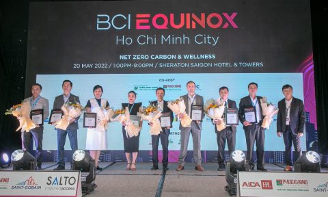 Saint-Gobain Việt Nam khẳng định cam kết phát triển bền vững thông qua các cam kết và các giải pháp vật liệu hiện đại tại sự kiện BCI Equinox 2022