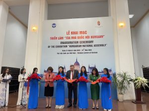 Khai mạc Triển lãm Toà nhà Quốc hội Hungary