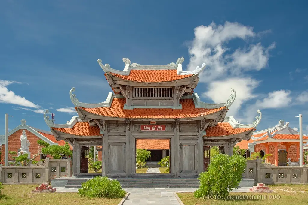 Những ngôi chùa trên quần đảo Trường Sa