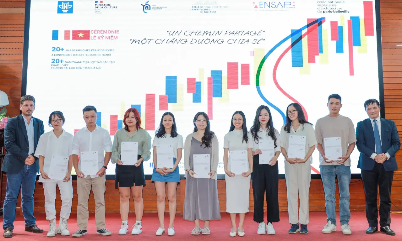 Trường Đại học Kiến trúc Hà Nội tổ chức các hoạt động nhân dịp kỷ niệm 20 năm thành tựu đào tạo Pháp-Việt