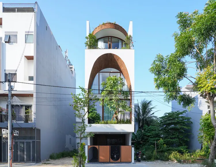 VUx House
