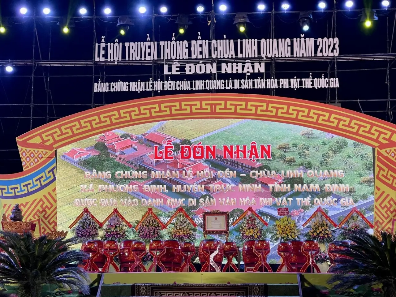 Lễ hội Đền – chùa Linh Quang đón nhận bằng Di sản văn hoá phi vật thể quốc gia