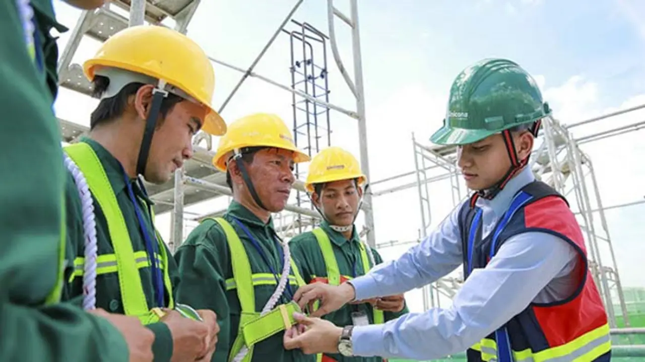 Bắc Ninh tăng cường quản lý an toàn lao động trong thi công xây dựng