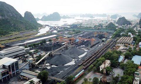 Quảng Ninh: Ưu tiên quỹ đất nhà máy than để xây bệnh viện, trường học