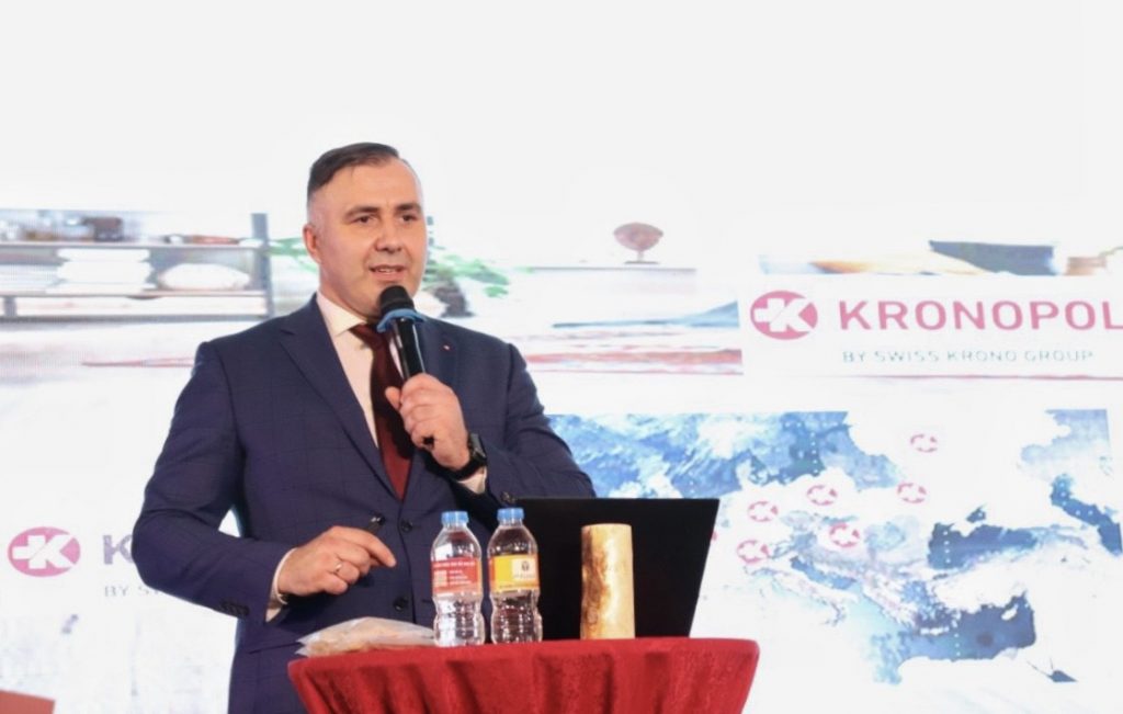 Swiss Krono giới thiệu sản phẩm sàn gỗ công nghiệp cao cấp đến từ Ba Lan