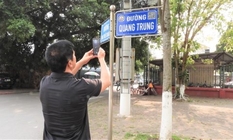 Lạng Sơn gắn mã QR Code biển tên đường, phố, khu di tích danh thắng
