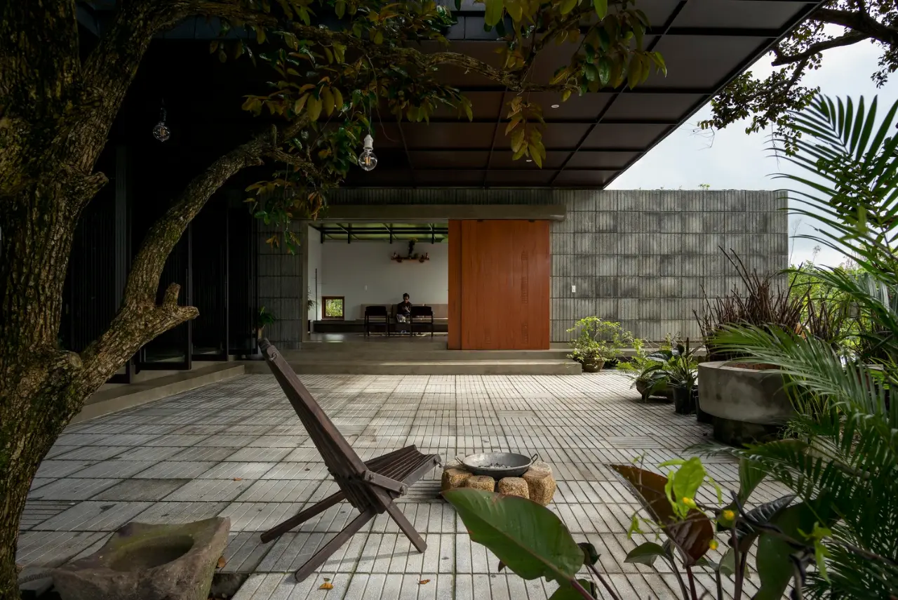 Quế Sơn House