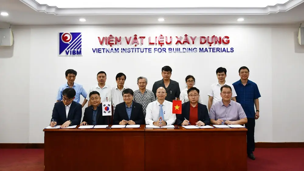 Việt Nam hợp tác với Hàn Quốc sản xuất gạch không nung bằng công nghệ sạch, bền vững