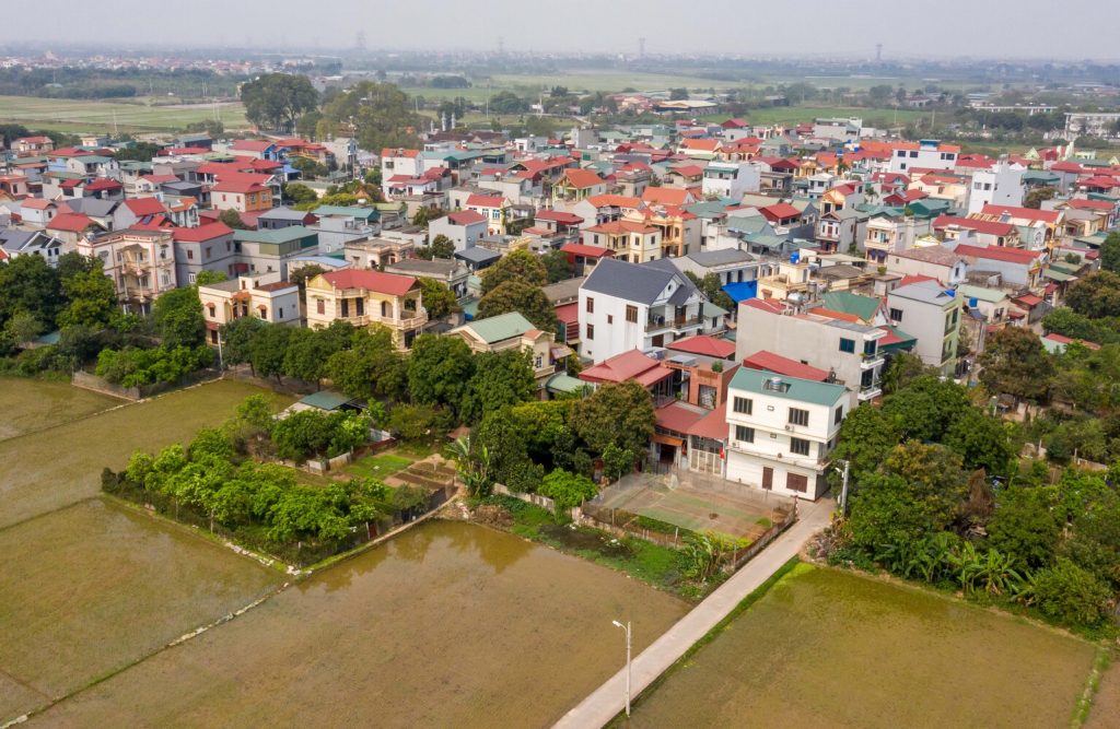 Ngôi Nhà Gạch Nhỏ