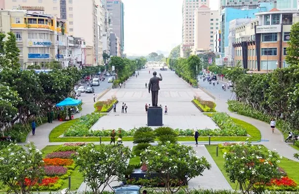 TPHCM: Nghiên cứu giải pháp thiết kế mái che nghệ thuật tại một số khu vực trung tâm