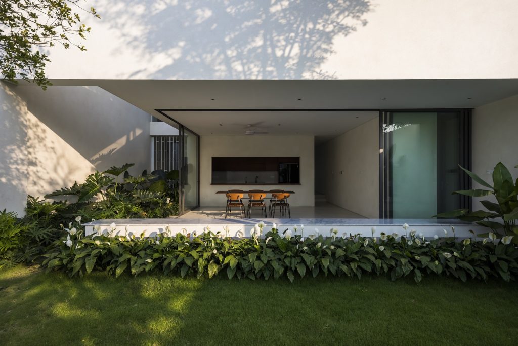 Ngôi nhà Longcave 2