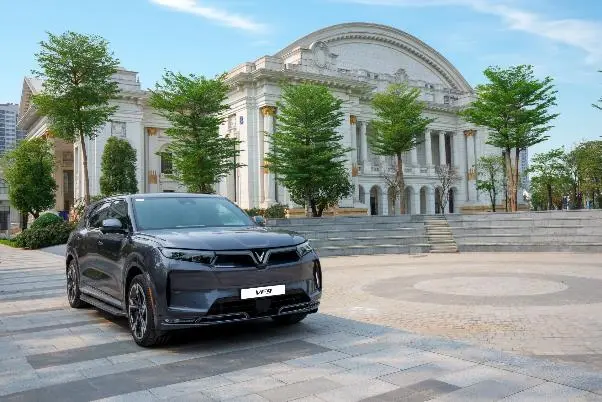 VinFast VF 9: Xe dành cho doanh nhân yêu công nghệ