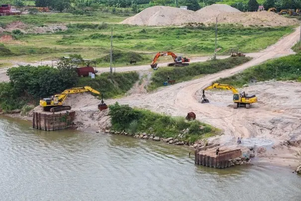 Tăng cường quản lý việc đấu giá quyền khai thác khoáng sản làm vật liệu xây dựng