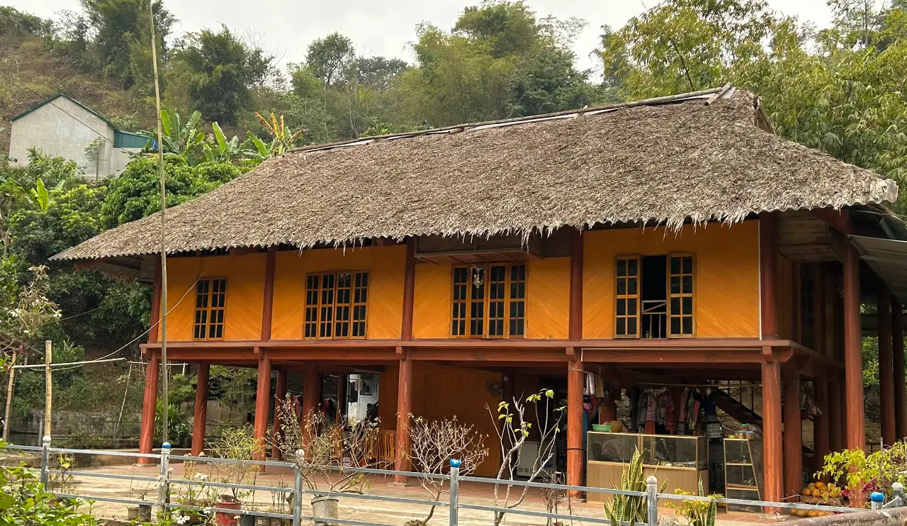 Phát huy giá trị kiến trúc nhà ở dân tộc Mường (tỉnh Hòa Bình) trong xây dựng nông thôn mới