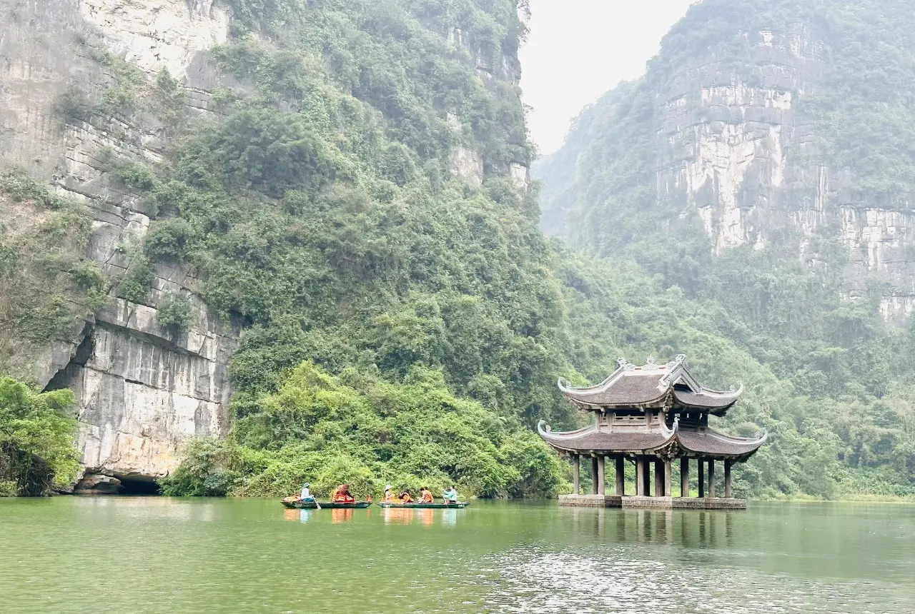 Xây dựng đô thị di sản Hoa Lư – Nhìn từ mục tiêu thiên niên kỷ của UNESCO