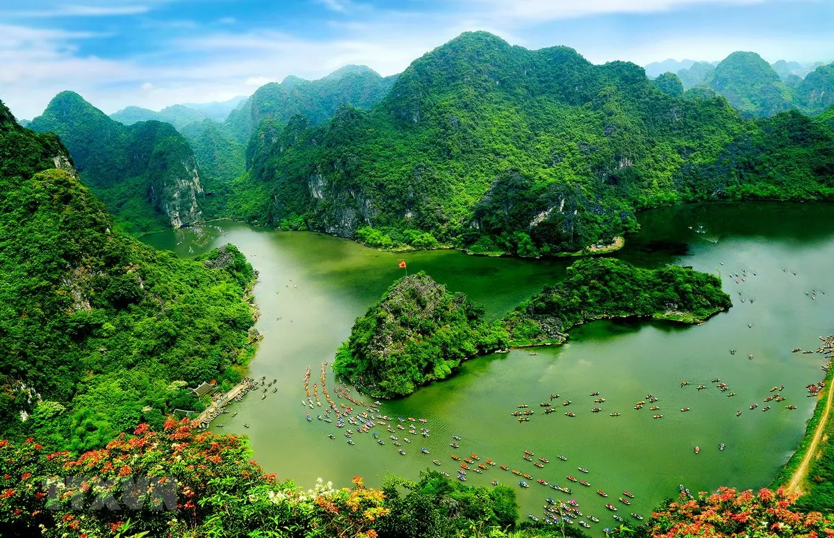 Tài nguyên kinh tế du lịch di sản từ thương hiệu đô thị di sản thiên niên kỷ và những gợi ý nghiên cứu tiềm năng