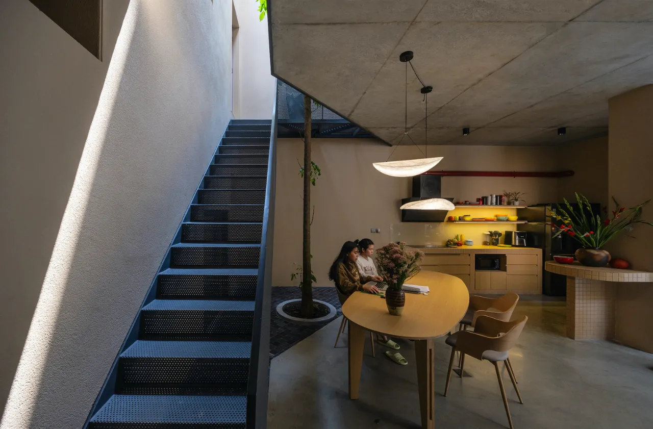 Linh Nam House