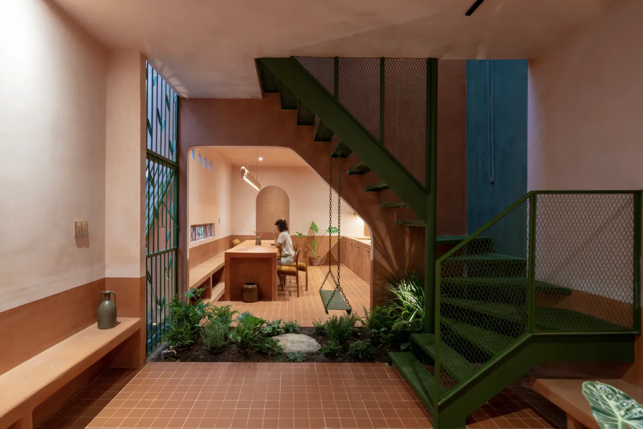 Earthenware House