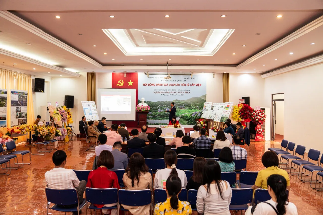 Hội đồng đánh giá Luận án Tiến sỹ cấp Viện cho NCS Đặng Xuân Tiến