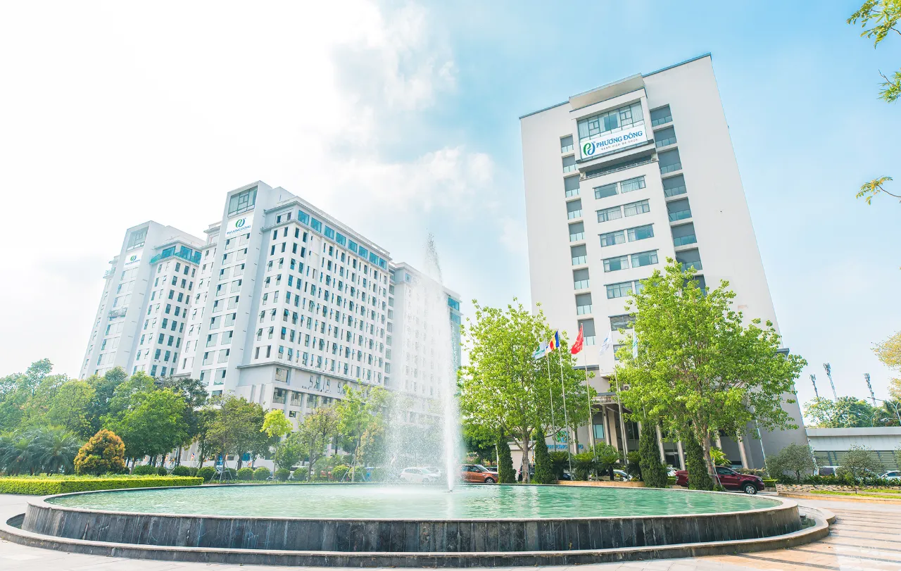 Bệnh viện Đa khoa Phương Đông ghi dấu ấn với vị trí Top 3 toàn quốc năm 2025
