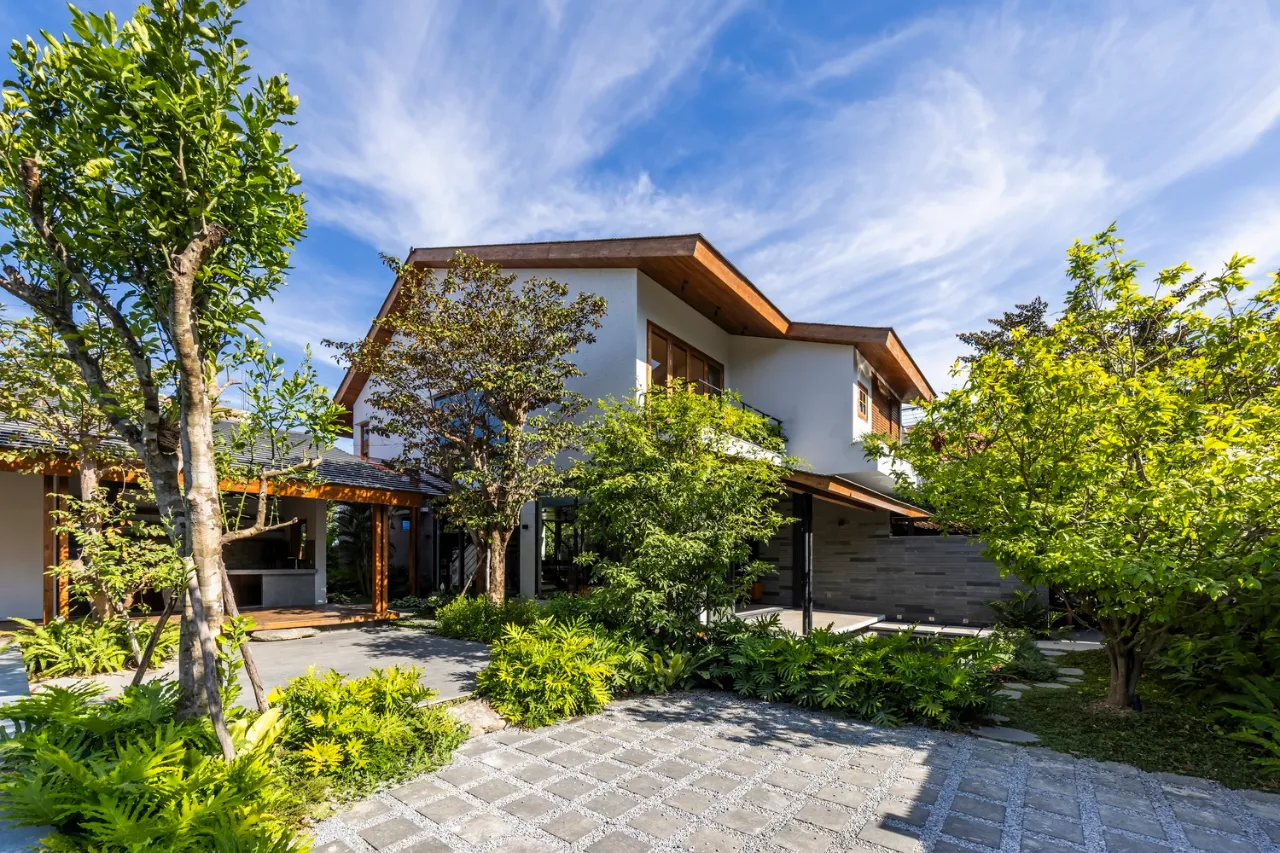 OM House