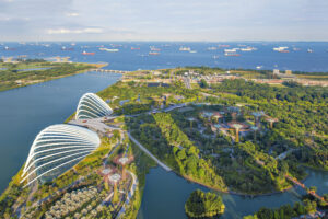 Nước phản ứng thế nào với việc khai hoang đất ở các thành phố ven biển