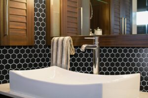 Ý tưởng gạch lát phòng tắm hình lục giác: Từ sàn nhà đến tường phòng tắm