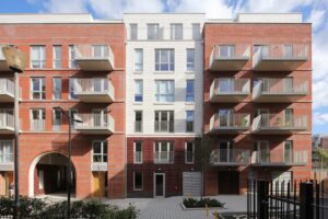 Khu Bourne Estate của Matthew Lloyd Architects được thiết kế để có “tuổi thọ cực cao”