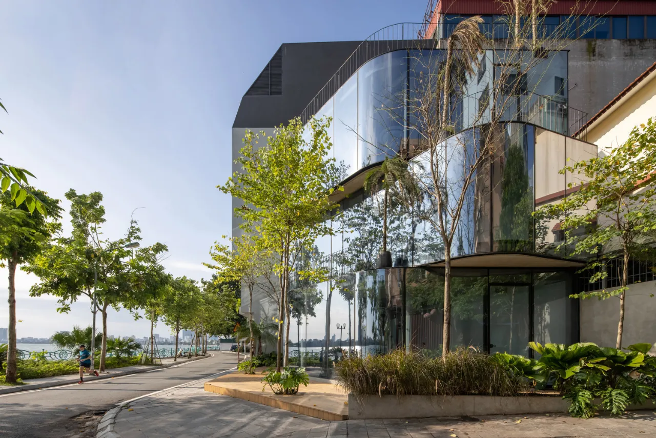 Crystal House