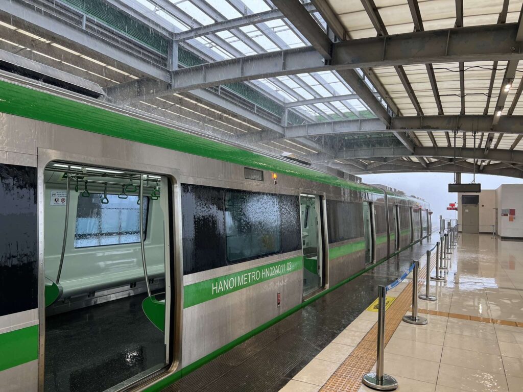 Hà Nội trước yêu cầu đột phá hạ tầng giao thông