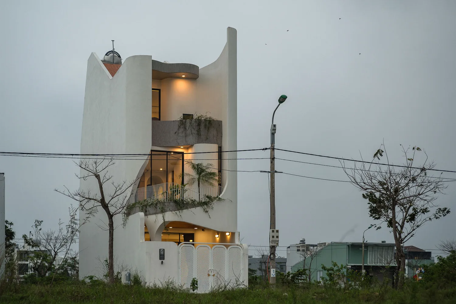 HOIKIENG19 House