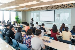 AI-Ready Workforce: Bài toán đào tạo năng lực AI cho doanh nghiệp